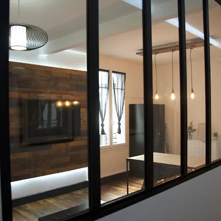 Le Langevin Apartment *